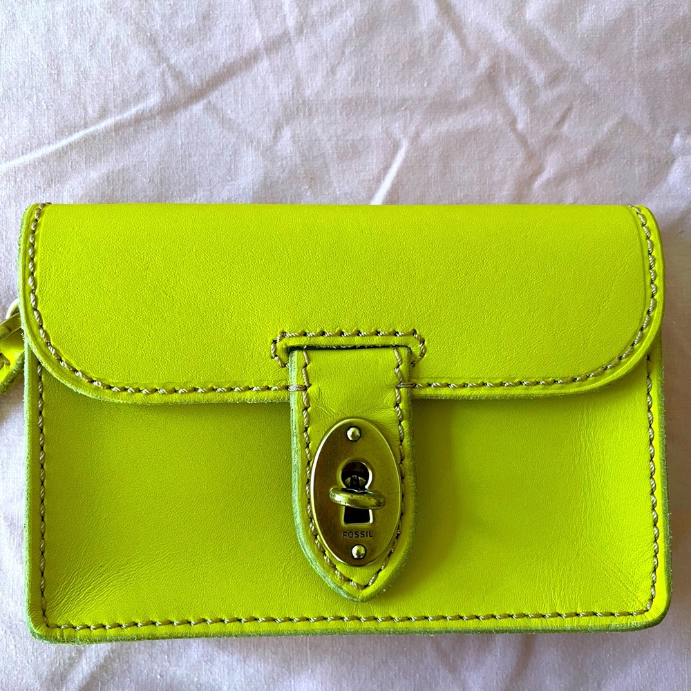 Fossil wallet New With Tag